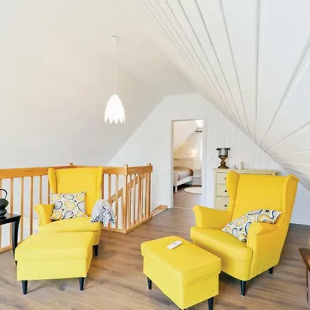Two-bedroom Holiday In * Zerpenschleuse